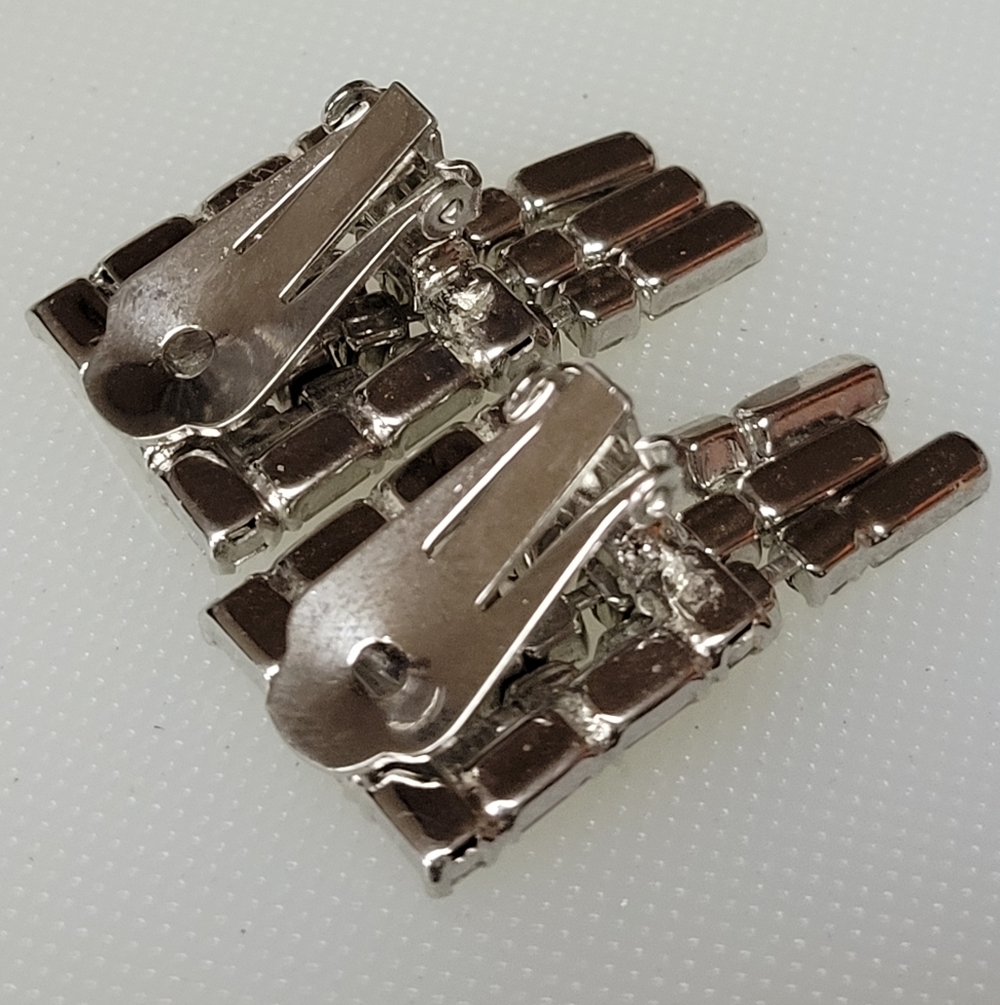 Austian Crystal Clip On Earings, Vintage New High Quality - Picture 3 of 5